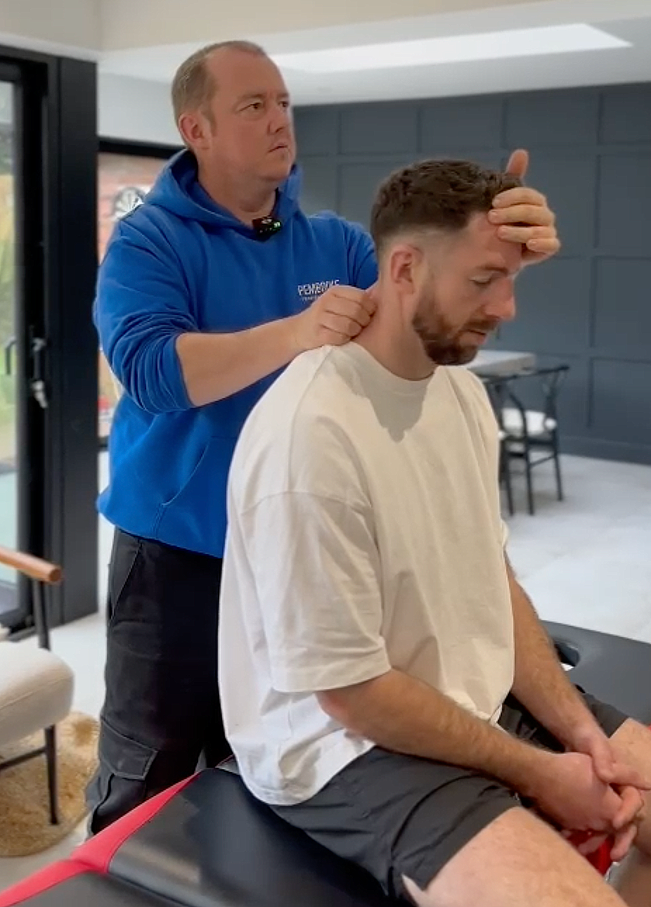 Stephen Fellows treating a patient